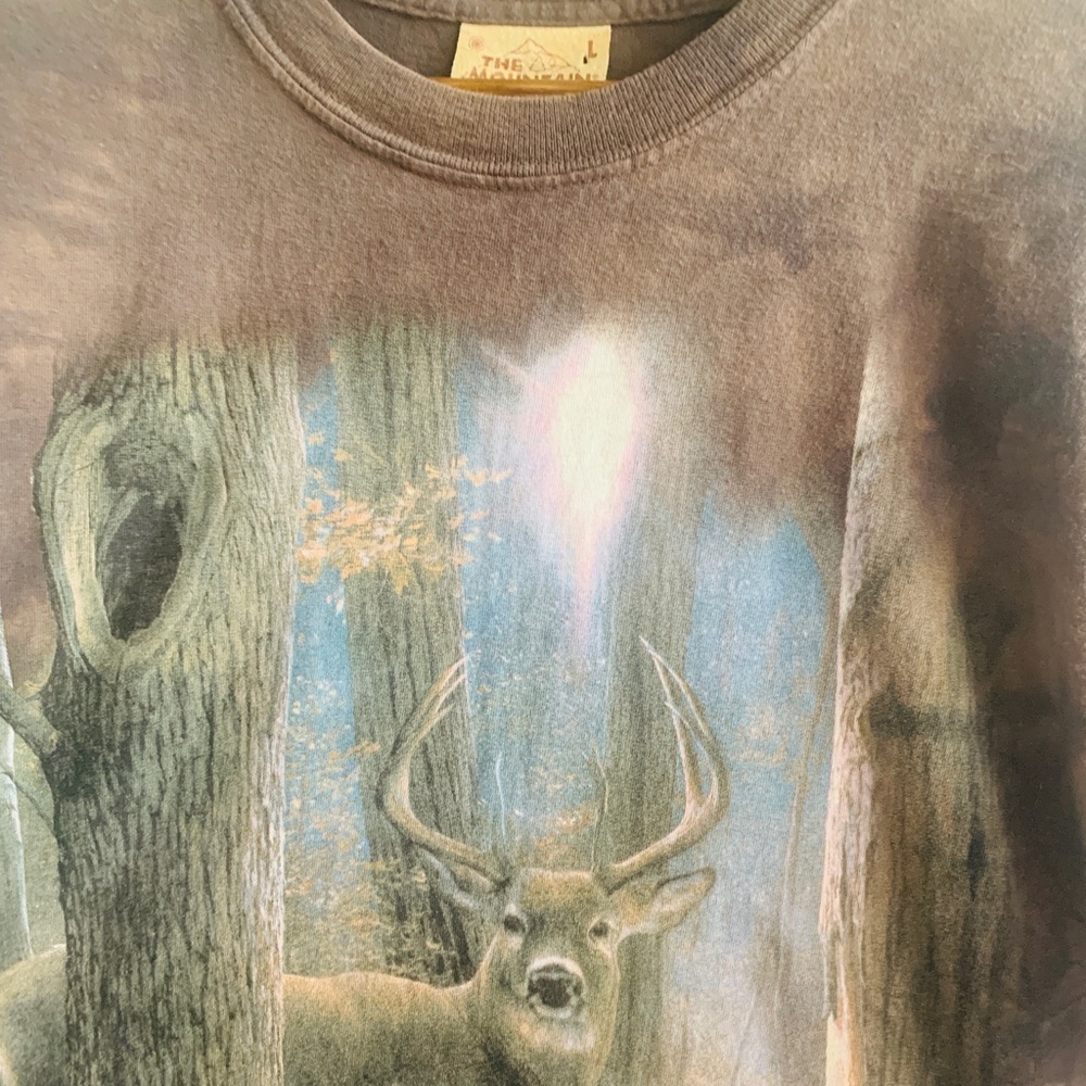 Men’s Large short sleeve shirt